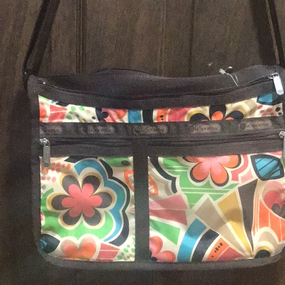 Lesportsac classic shoulder bag